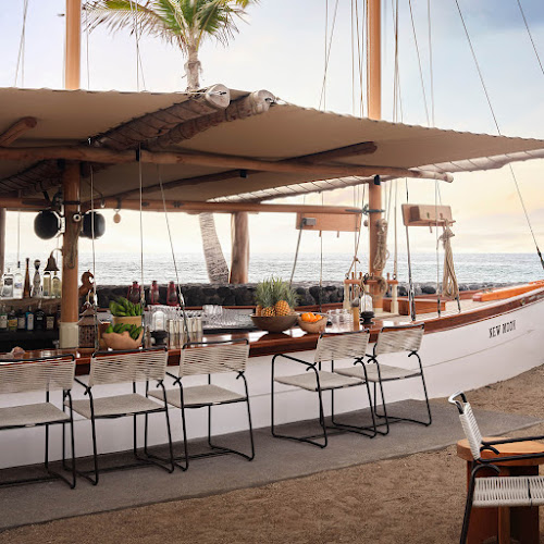 Shipwreck Bar