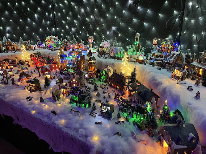 Kevin's Christmas Lights Extravaganza