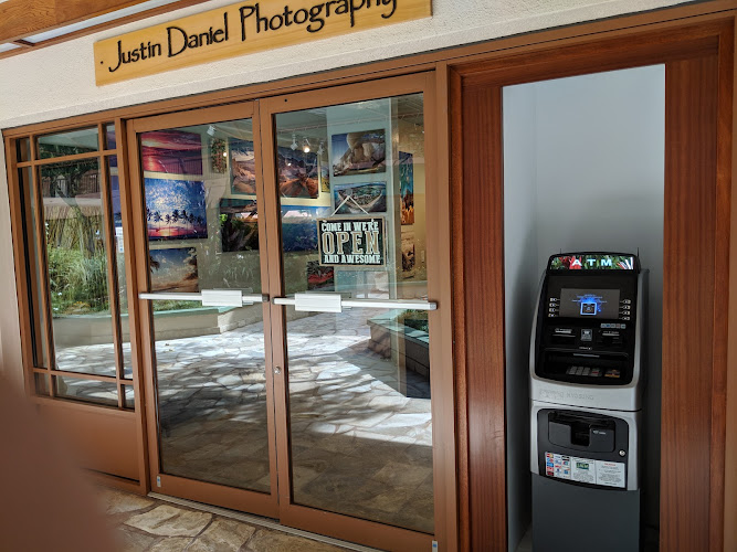 First Hawaiian Bank ATM, Hyatt Regency Maui (Lobby)